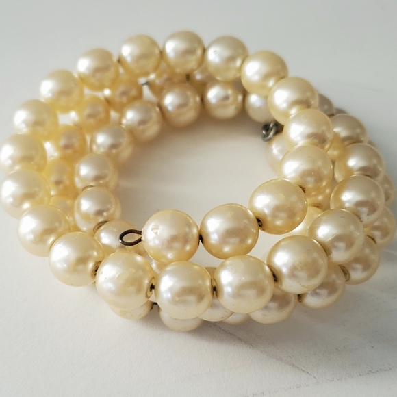 Vintage Kenneth Jay Lane Pearl Wrap Bracelet - Picture 1 of 4